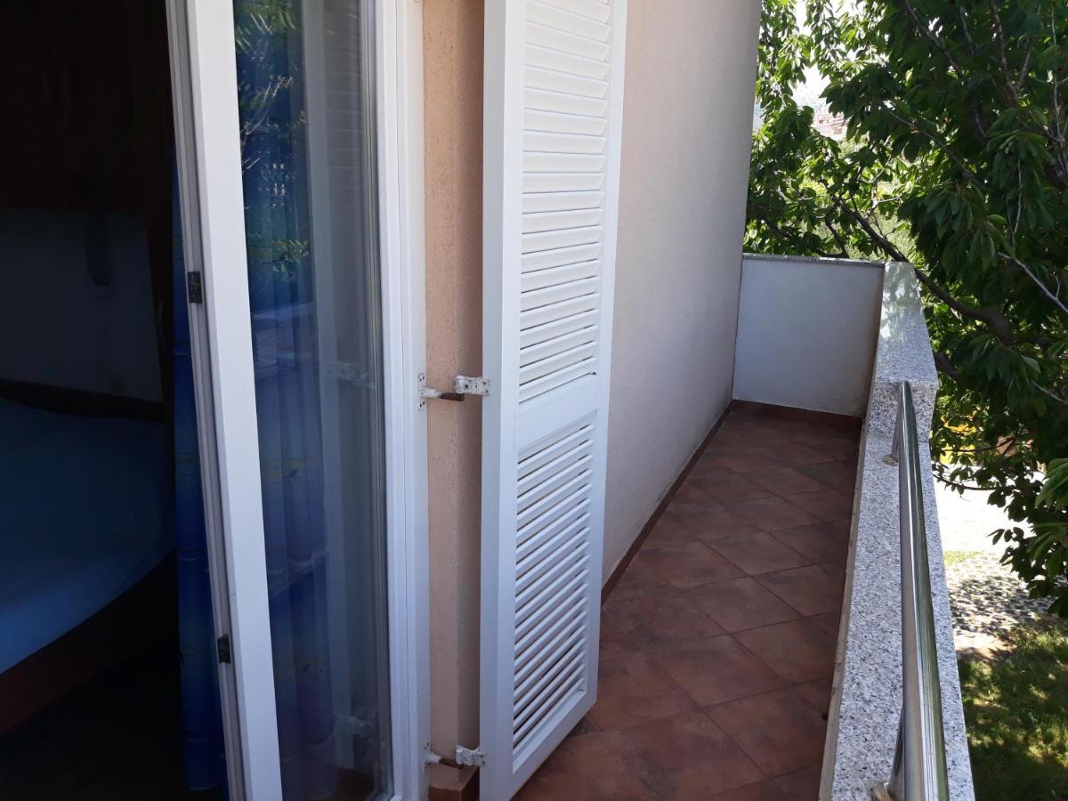 באסקה Apartments Denis מראה חיצוני תמונה