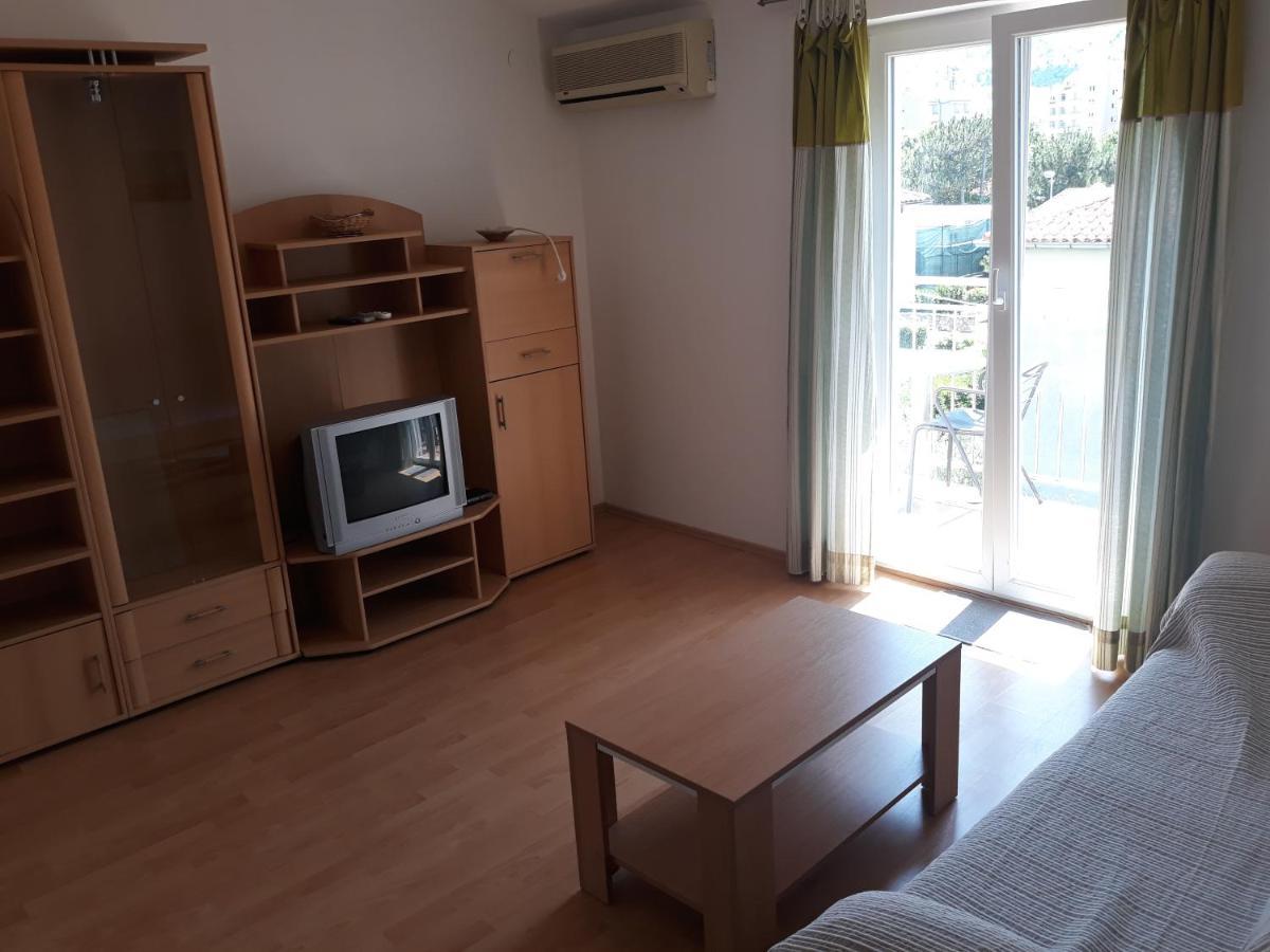 באסקה Apartments Denis מראה חיצוני תמונה