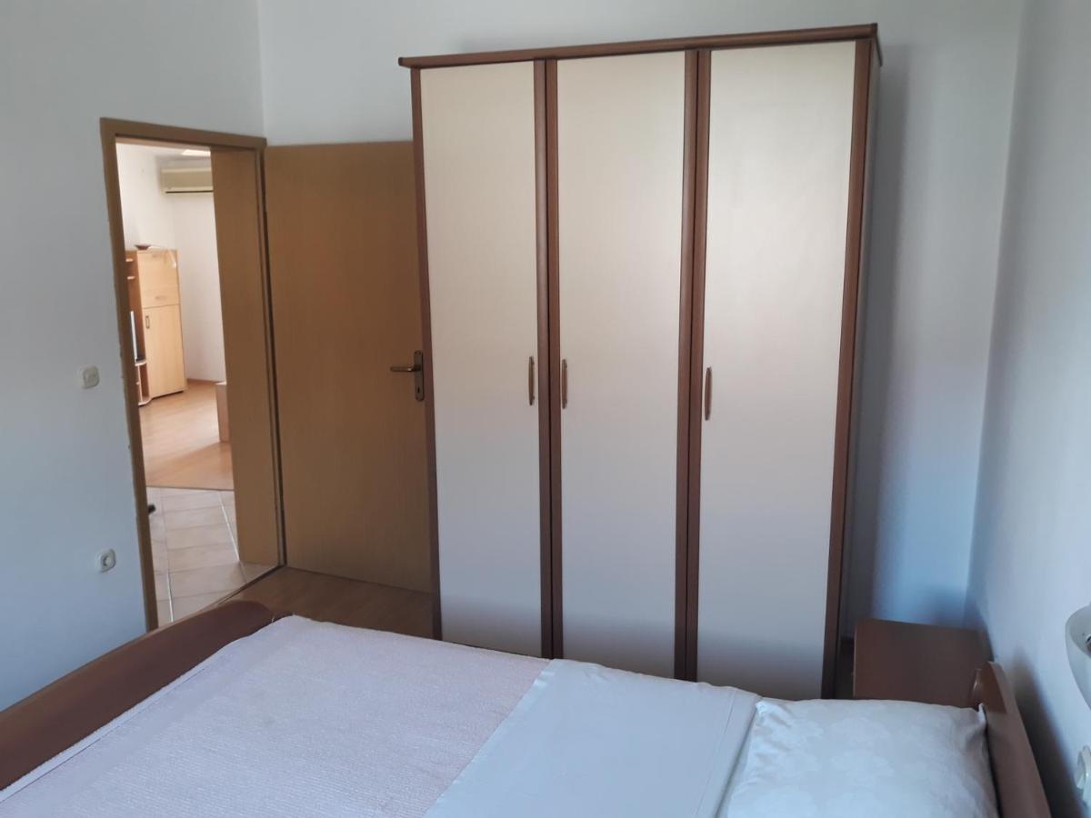 באסקה Apartments Denis מראה חיצוני תמונה