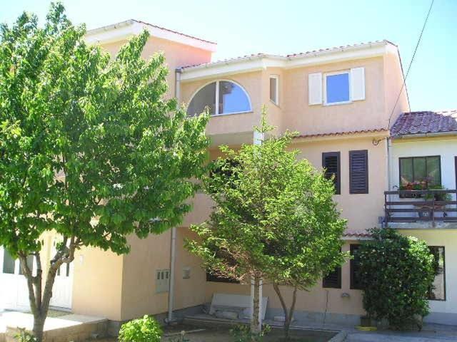 באסקה Apartments Denis מראה חיצוני תמונה