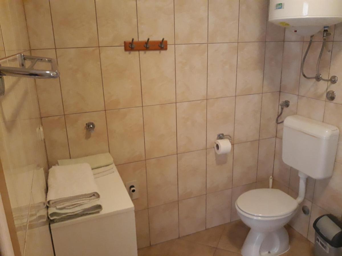 באסקה Apartments Denis מראה חיצוני תמונה